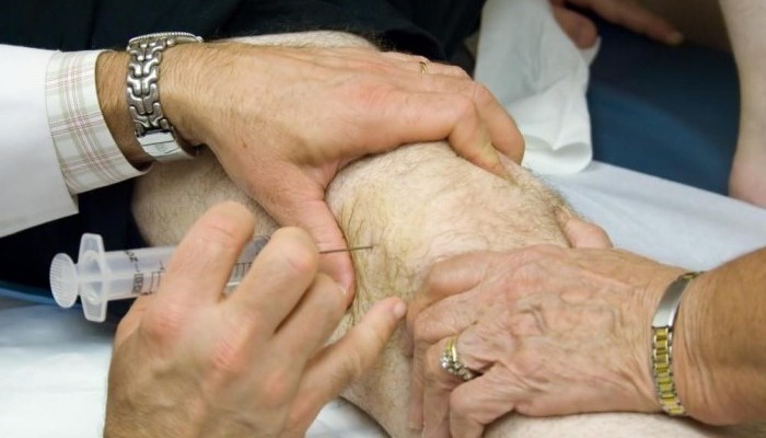 Injections_in_the_knee_1-e1440827898922